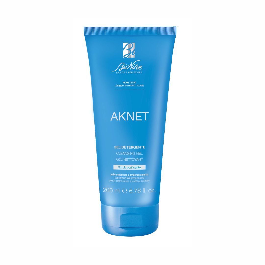 BioNike AKNET Čistiaci gél proti akné s peelingovým efektom, 200 ml