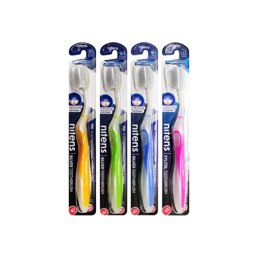 Zubná kefka s iónmi striebra